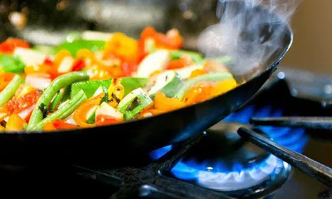 7 sai lầm khi xào nấu rau xanh khiến mất chất dinh dưỡng, gây bệnh ung thư